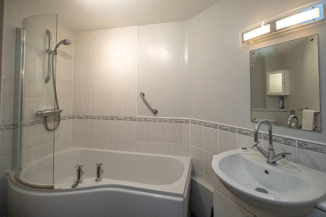 The Haven At Coastguard Court - Aldeburgh Coastal Cottages Екстер'єр фото