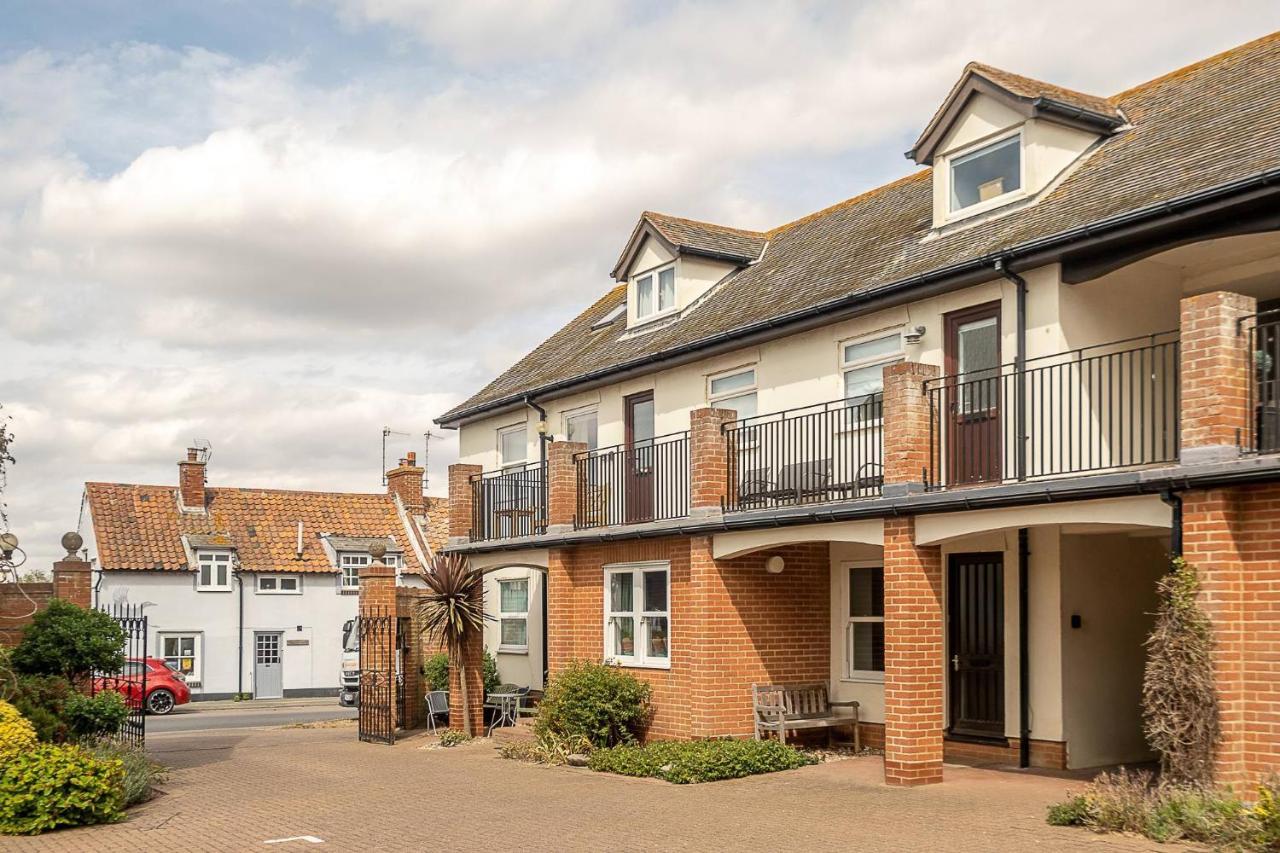 The Haven At Coastguard Court - Aldeburgh Coastal Cottages Екстер'єр фото